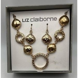 NWT Liz Claiborne Gold Necklace and earrings
